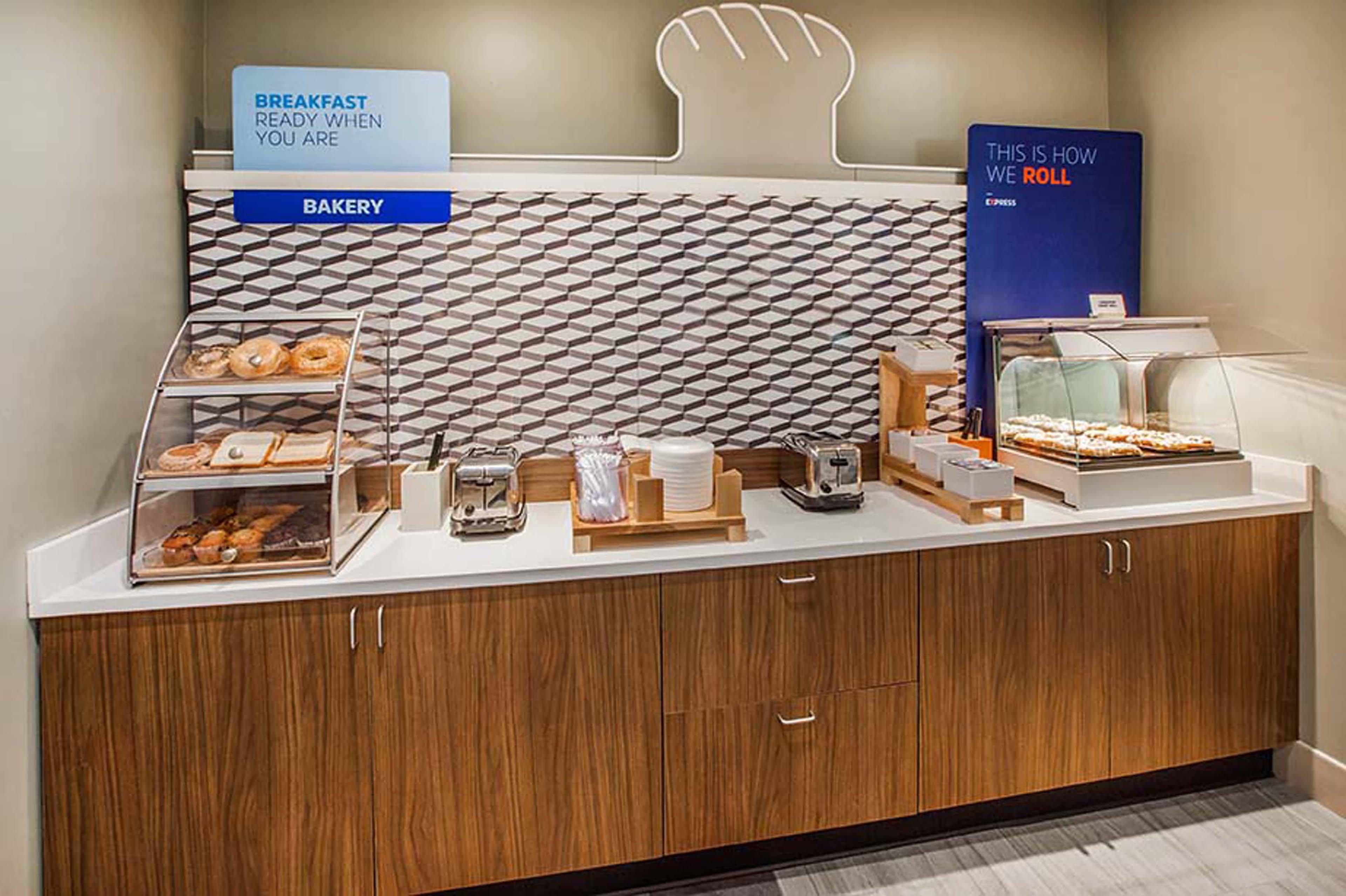Holiday Inn Express & Suites Allentown-Dorney Park Area By Ihg Exteriér fotografie