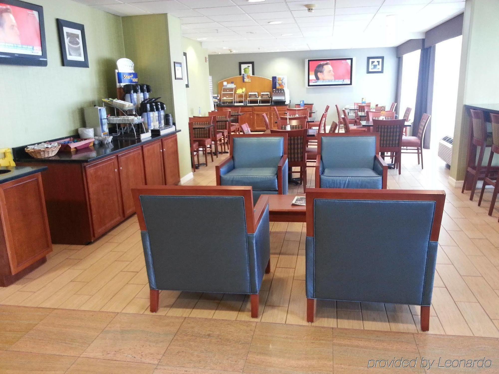 Holiday Inn Express & Suites Allentown-Dorney Park Area By Ihg Restaurace fotografie